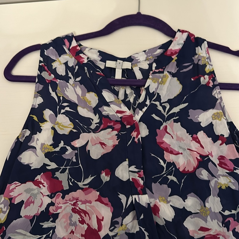 Joie size S flowy floral sleeveless top